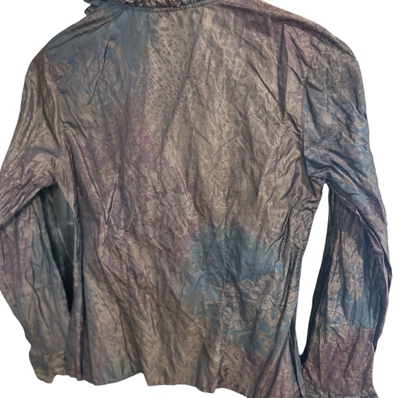 Crinkle Ruffle Blouse - Picture 5 of 6